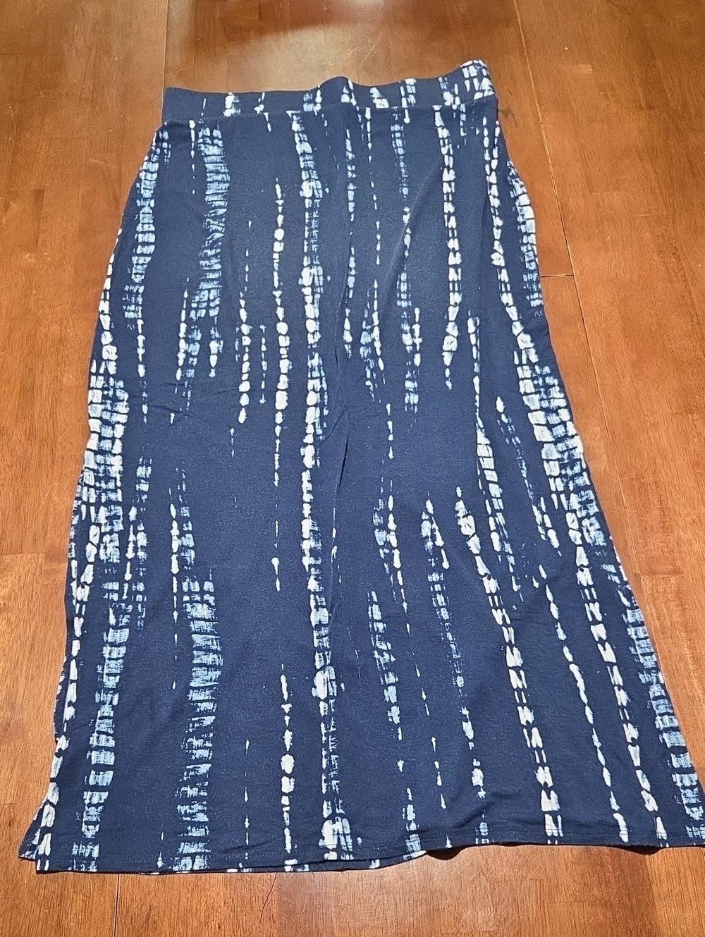 a.n.a Navy and White Tie-Dye Maxi Skirt